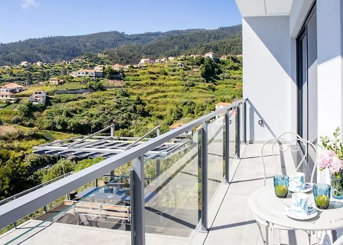 Indigo Arco da Calheta (Madeira)