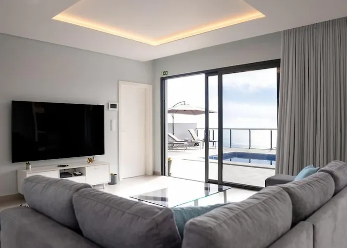 Indigo * Арку-да-Кальета